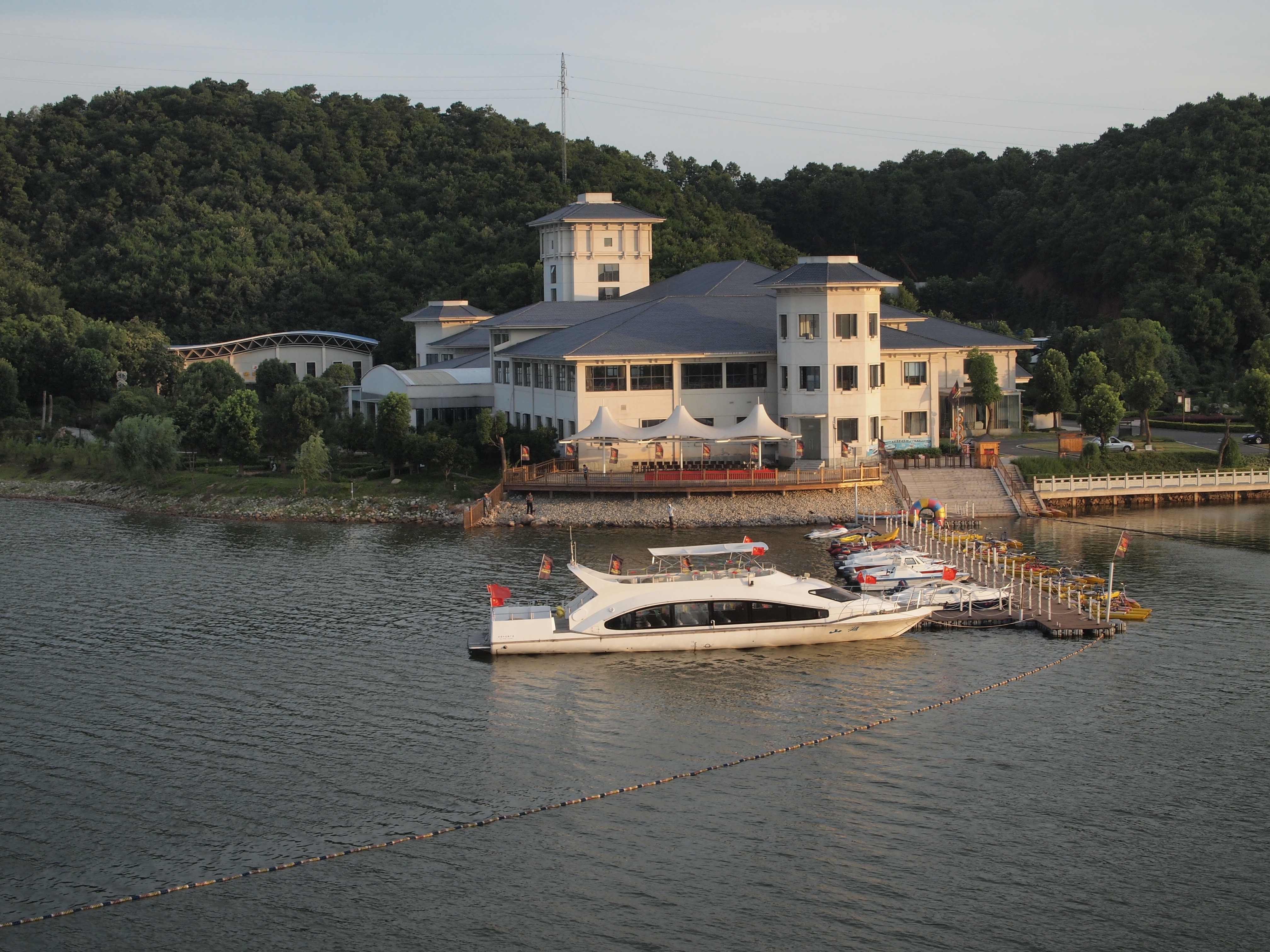 瑶池温泉山湖温泉和三里畈温泉,元宵节再泡一次温泉