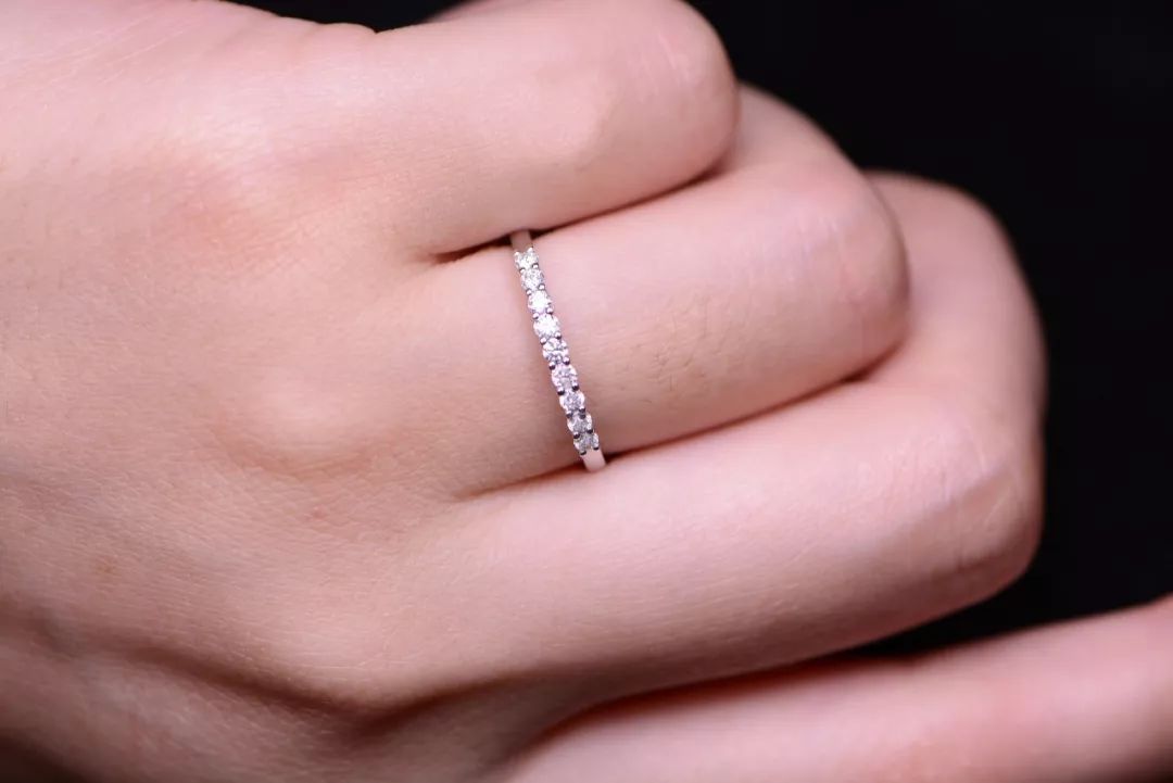 漂亮的成品戒指欣赏无修图