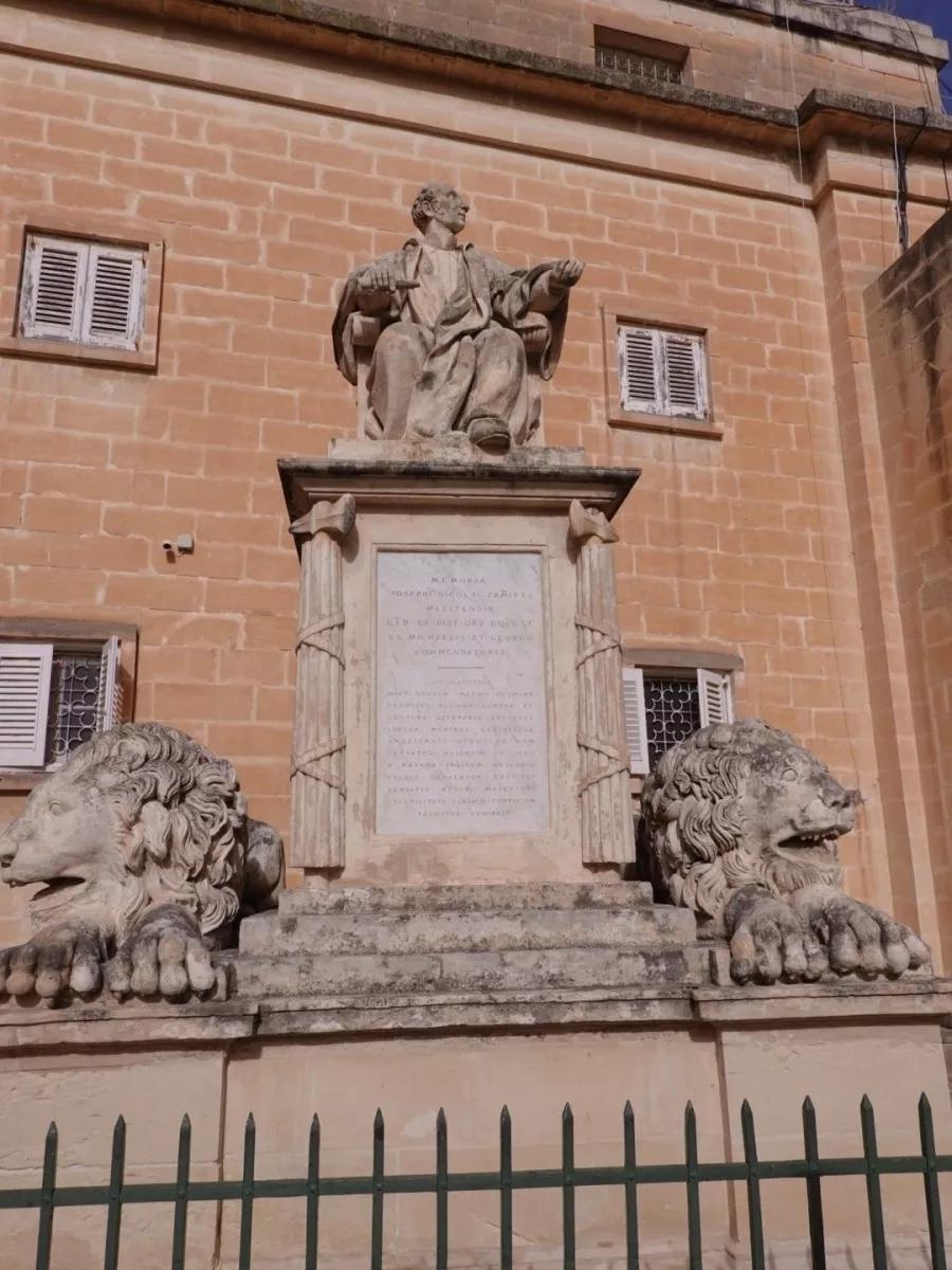 2020年「小众国家旅游指南」欧洲国家的物价，比东南亚还便宜