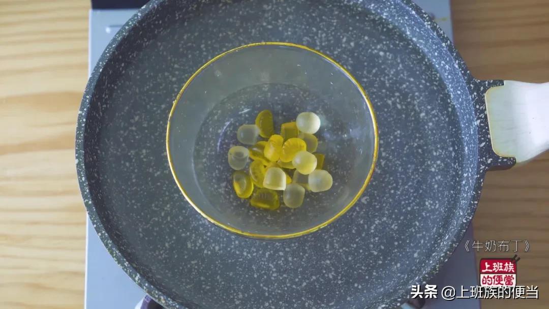 不用烤箱和蒸锅，把握好这个比例，滑溜溜的布丁随便吃