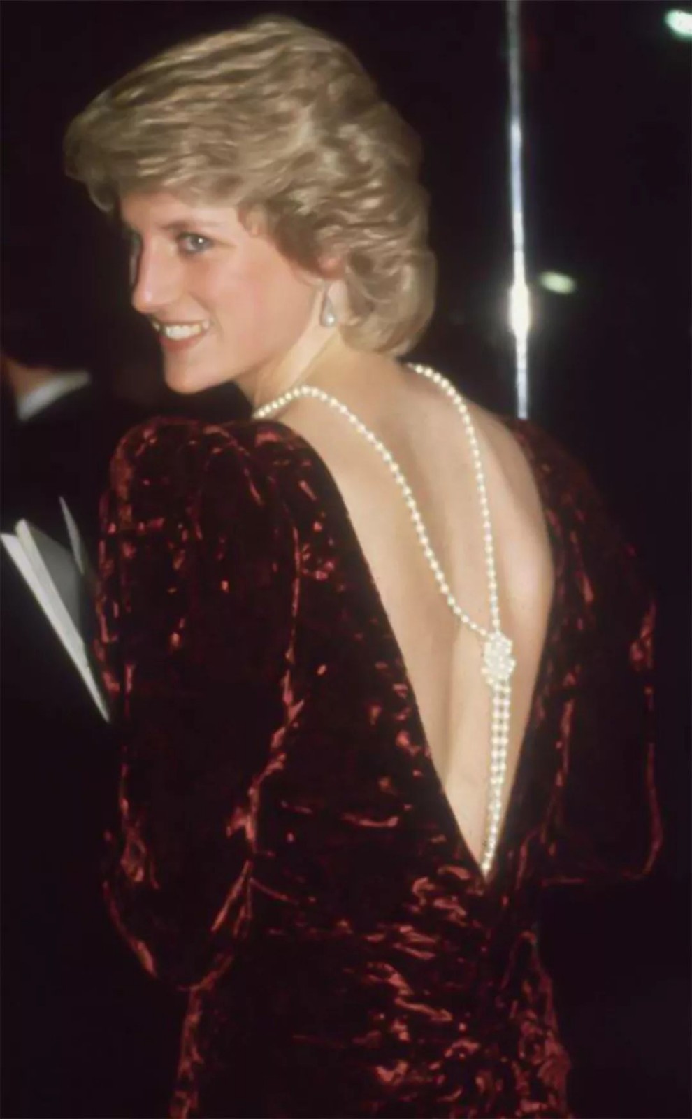 戴上珍珠发夹就是小仙女,当女人戴上眼镜