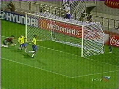 2002年巴西倒钩进球,2002年巴西倒钩