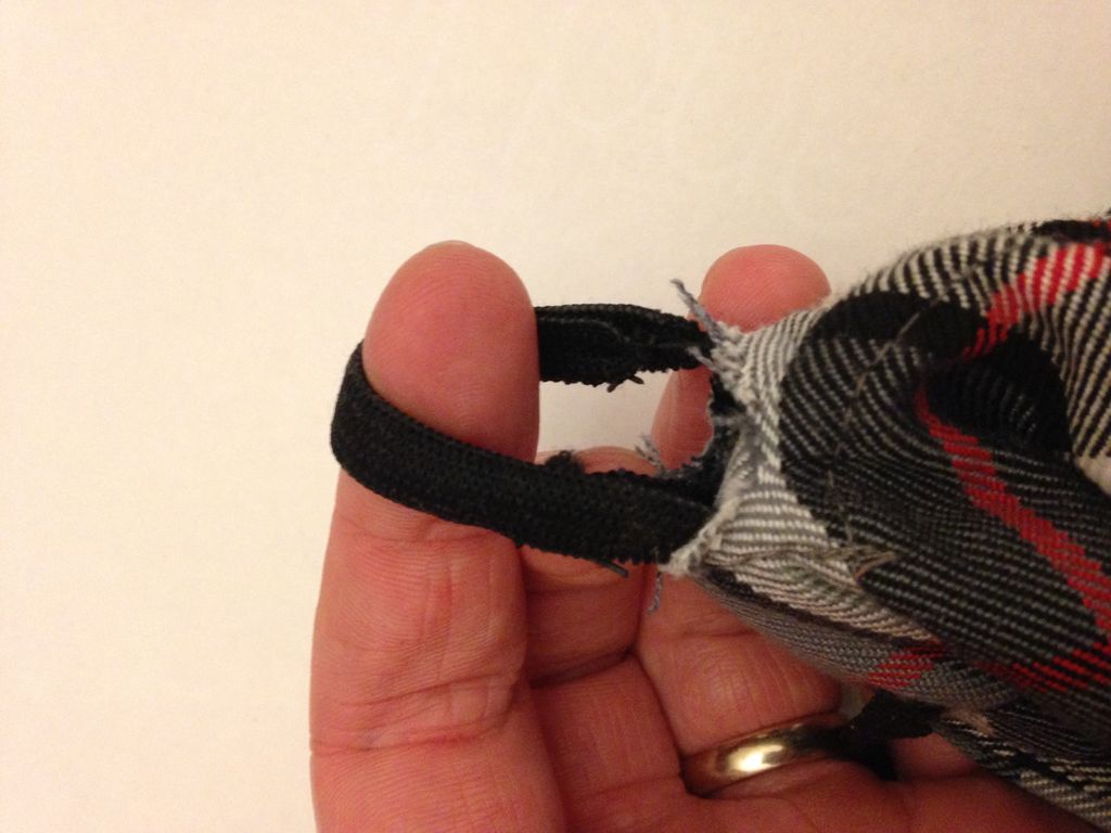 短裙子松紧带松了怎么改小妙招,裙子的松紧太紧了怎么变松