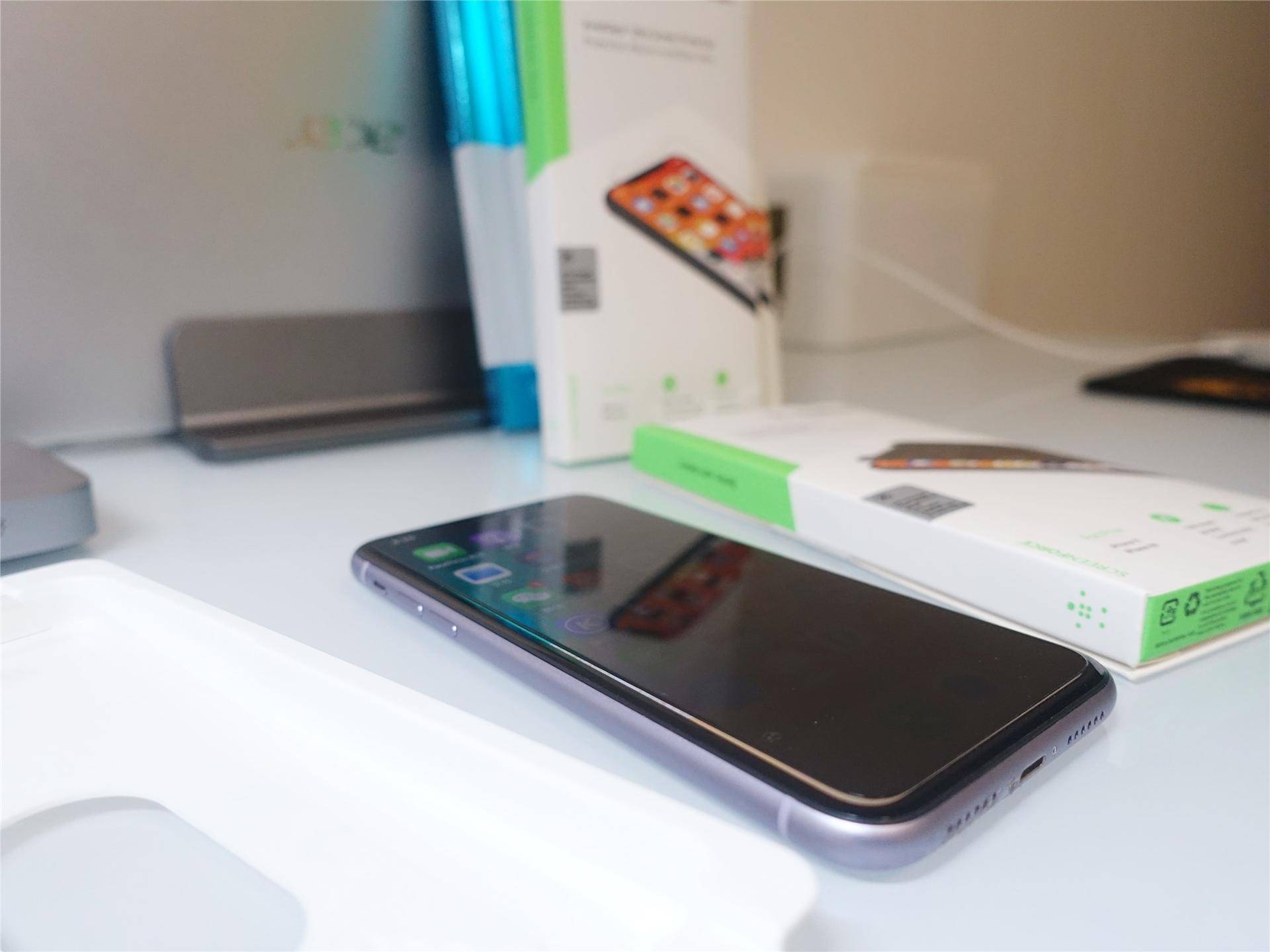 给手机贴好一张Belkin钢化膜需不需要“祖传贴膜手艺”？