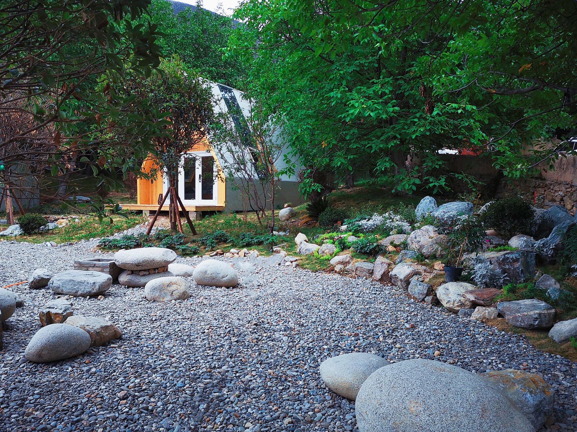 木屋民宿优缺点,民宿木屋值得购买吗