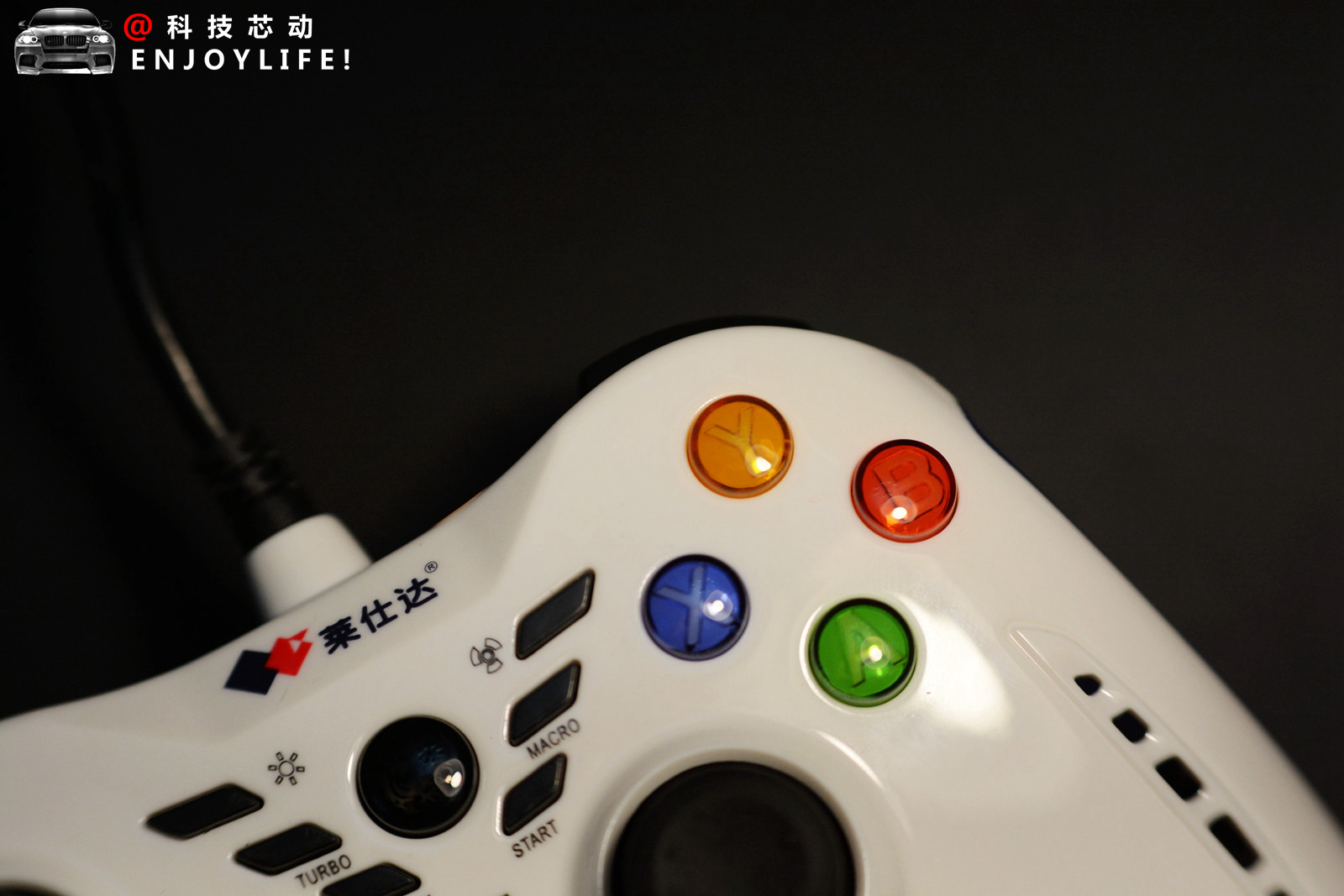 性价比最高的游戏手柄测评,游戏手柄推荐莱仕达