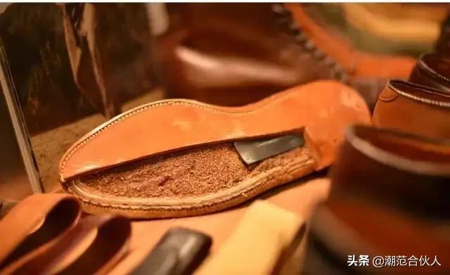 你认识VANS的一脚蹬，却未必知道这一双