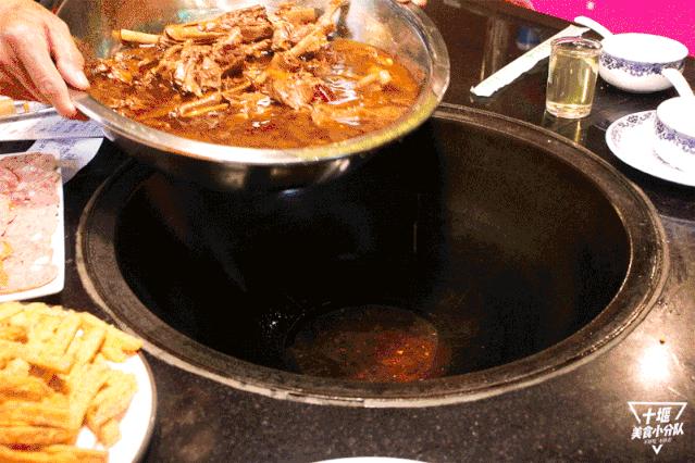 十堰东北铁锅炖哪家最好吃,十堰铁锅炖菜