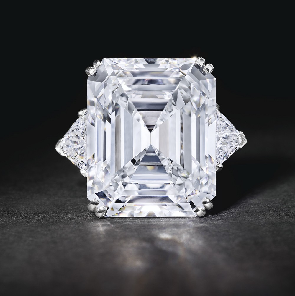 皇冠款钻戒杨颖,杨颖的皇冠钻戒多少钱