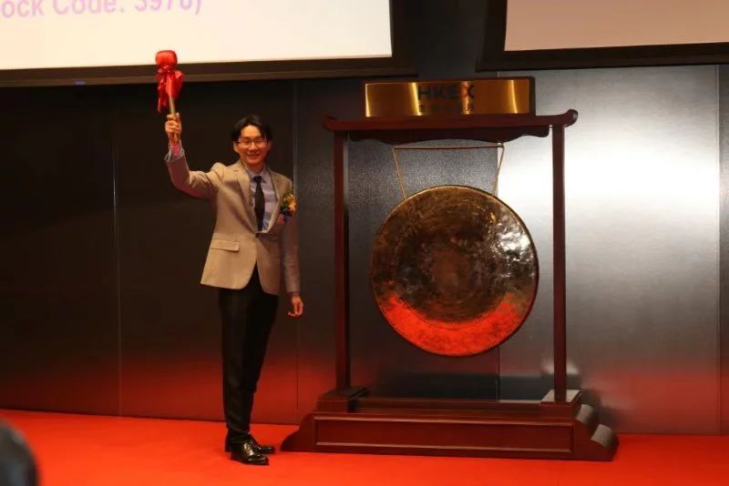 对话唐俊京：敲钟后，卓越前进的“魔鬼”步伐