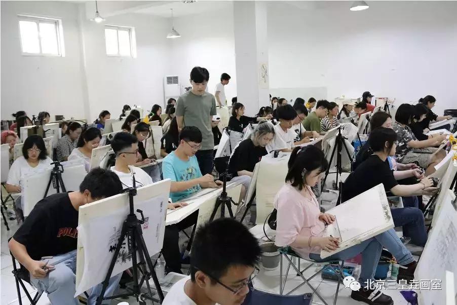 三皇垚影视定向班“魔童降临”