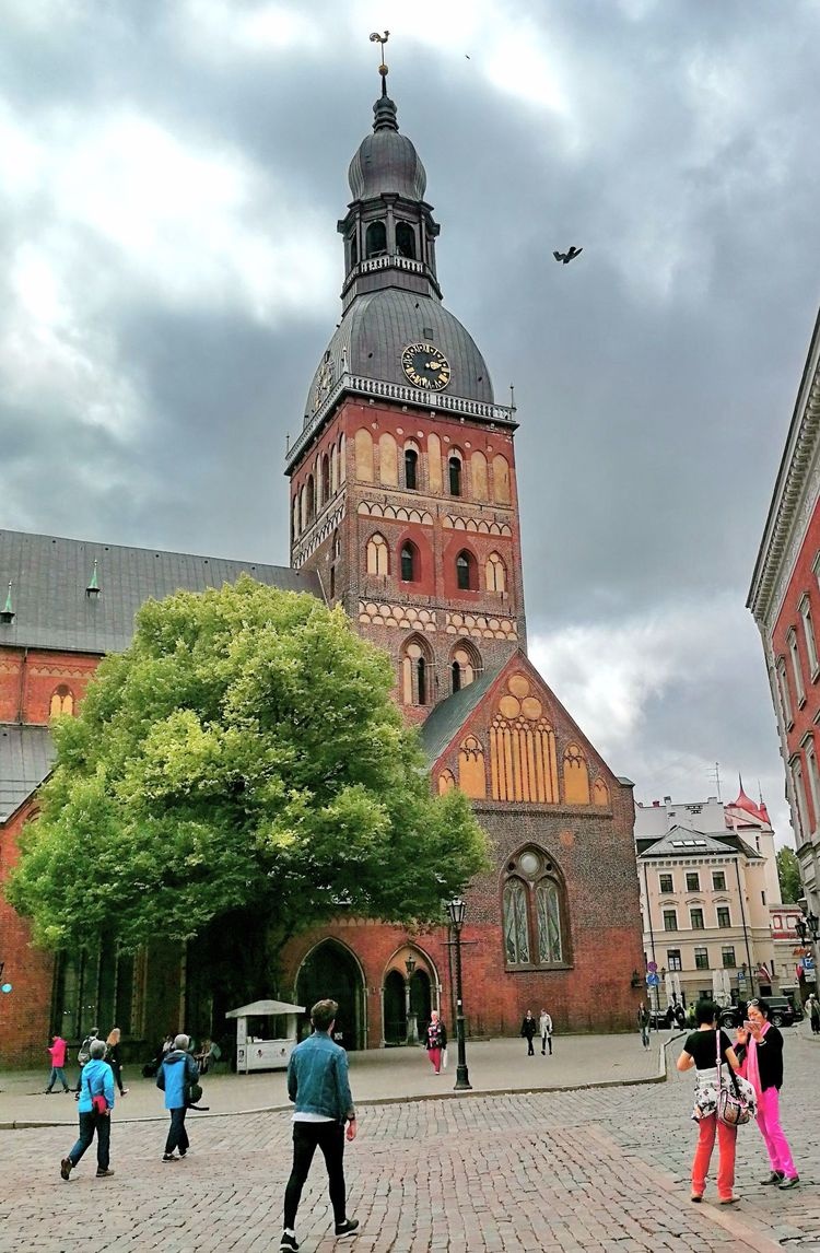 男人的天堂？十女配一夫？别做梦了，告诉你一个真实的拉脱维亚