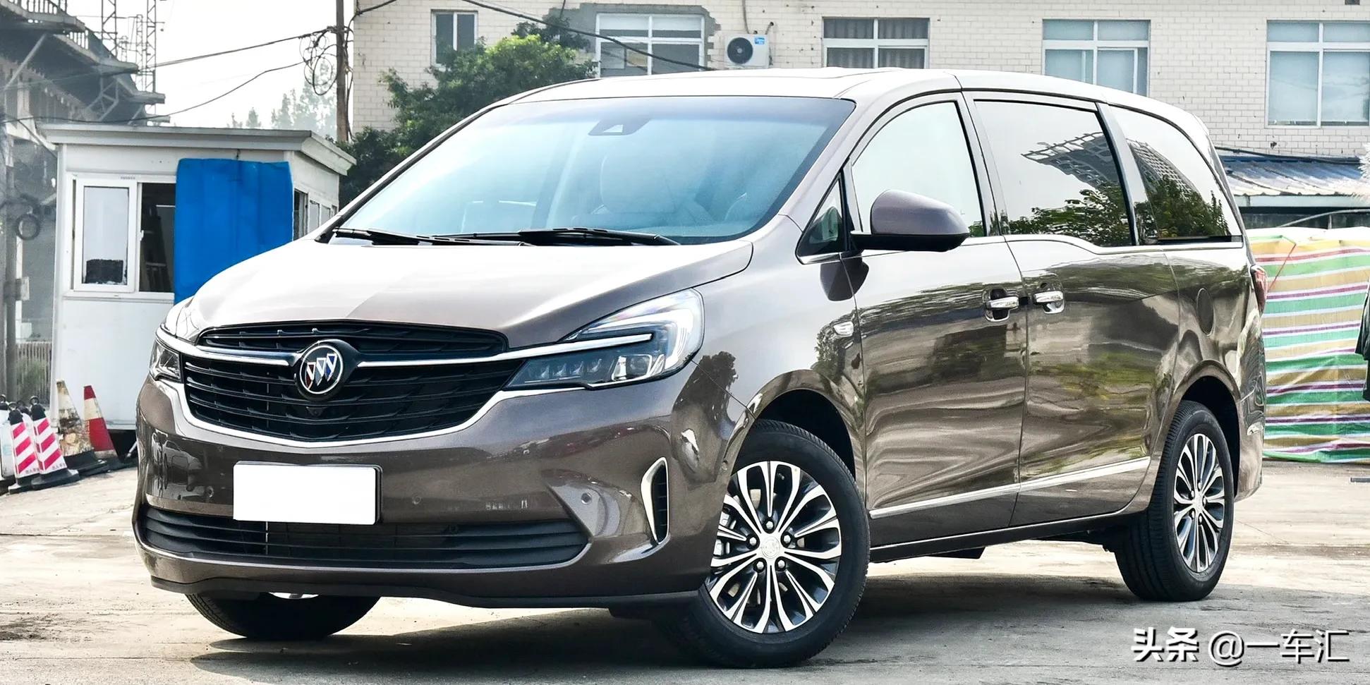 别克gl8陆上公务舱低配测评,别克新款gl8陆上公务舱值得买吗