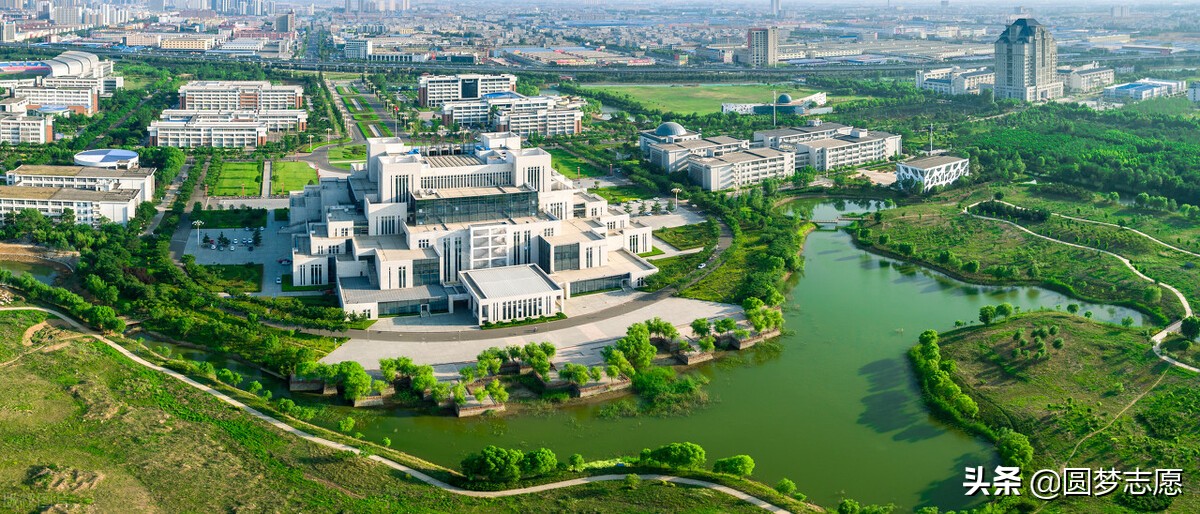 临沂大学vs青岛大学,临沂大学对比烟台大学