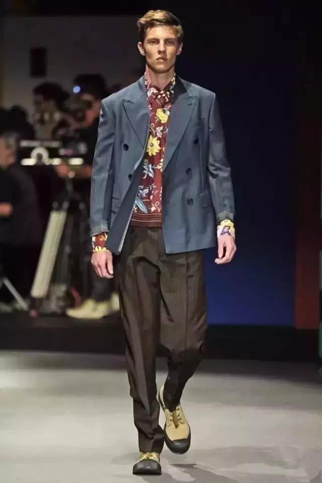 这些我们用烂的东西，老外却在花大价钱疯抢？