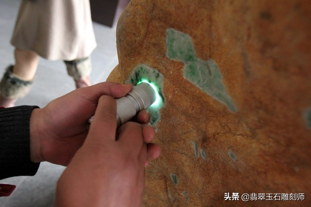 翡翠直播卖货真假怎么看,翡翠直播的坑有多深