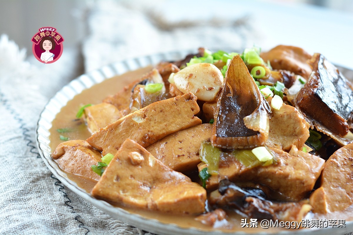 老板鱼和魔鬼鱼有什么区别呢,很奇特的鱼是老板鱼