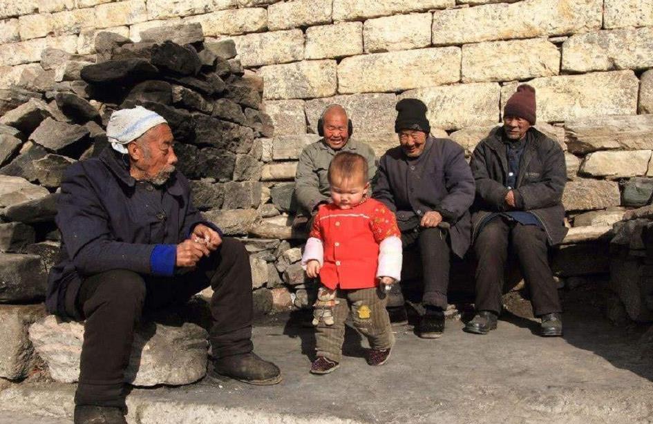 吃饭有残留，真的会找个麻子对象吗？老祖宗这话有何用意？