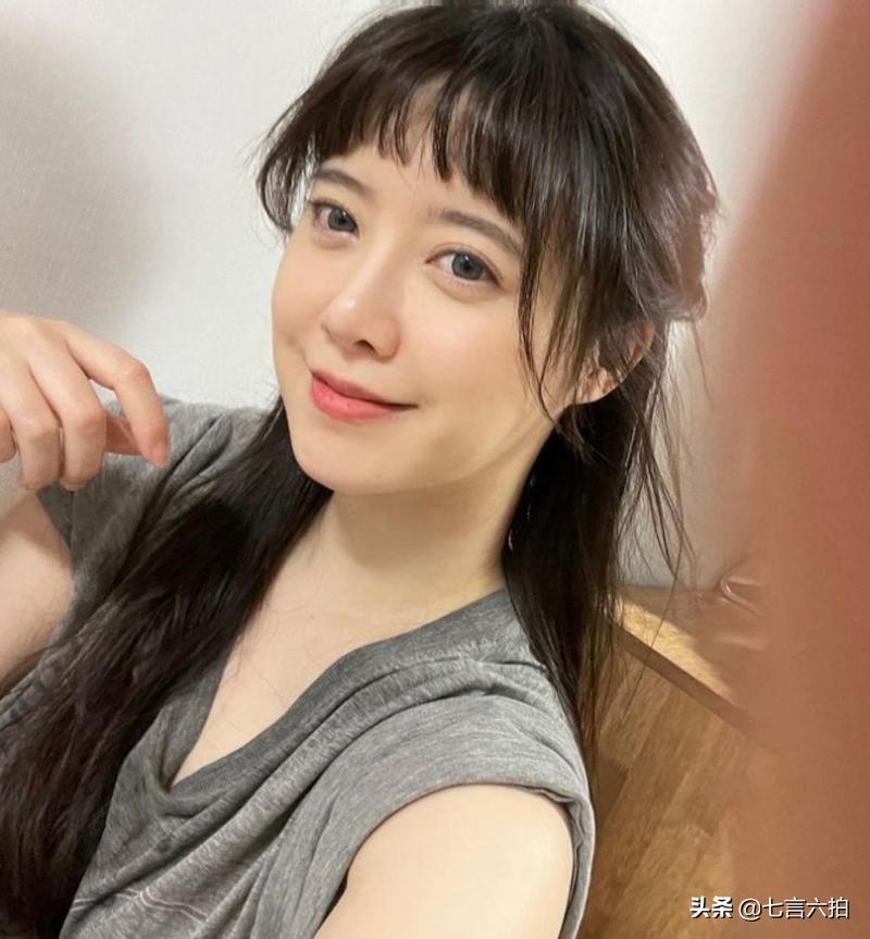 500万一张画，具惠善气色大好，大步走在专属女明星的康庄大道上