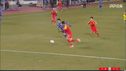 国足首战0-3负于韩国队,国足首战虽败犹荣