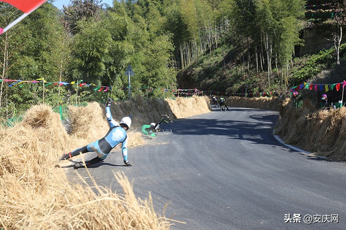 2020天柱山长板轮滑速降冠军,天柱山轮滑比赛