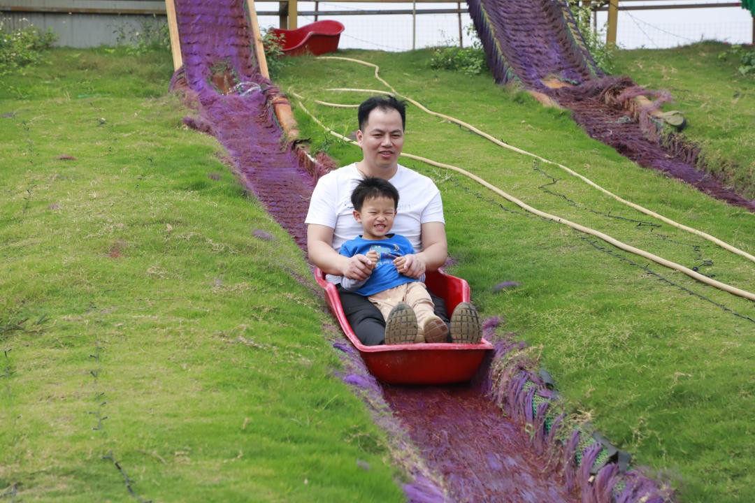 东莞东城万达亲子活动,亲子足球嘉年华广州上演