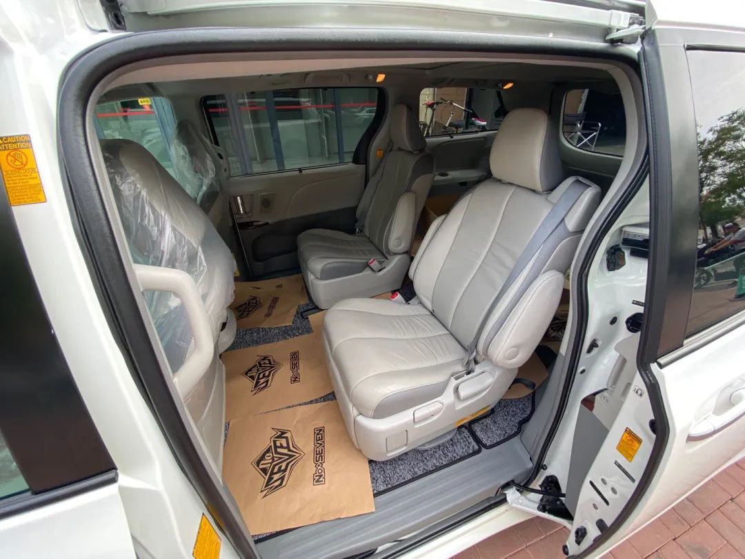 老塞纳翻新修复,二手塞纳全车翻新整备