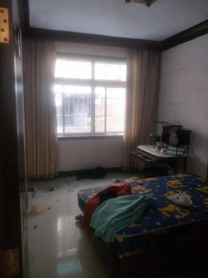 司法拍卖中山别墅,司法拍卖15套房成6套