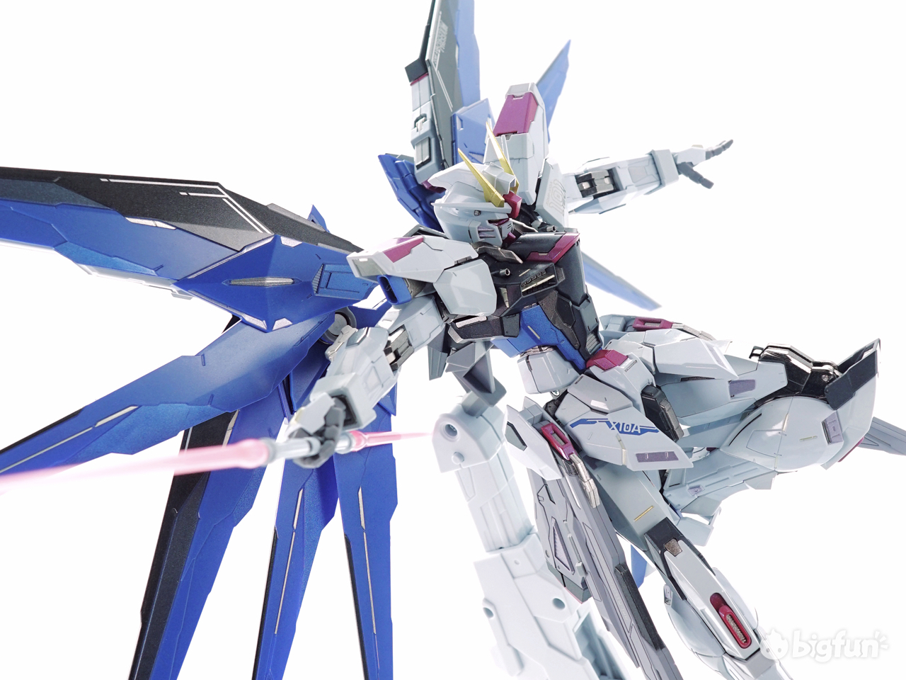 mb自由高达模型2.0,盗版自由2.0高达模型测评