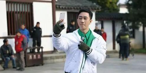 王自健为什么被家暴那么惨,王自健走出家暴完整视频