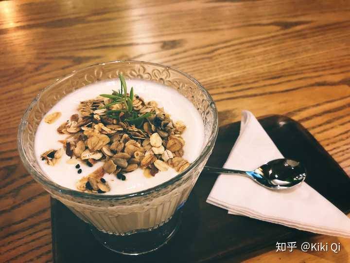 郑州有什么好吃的美食,郑州有什么好玩的地方情侣