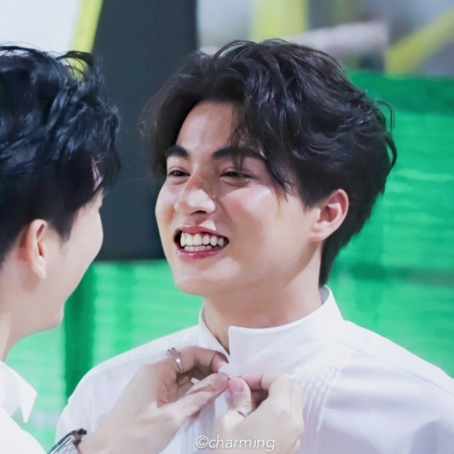 高颜值泰剧与爱同居,陪你到世界之巅电视剧