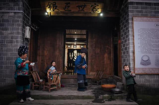 湘西州工艺大师龙吉堂：平凡的世界，不平凡的大师路