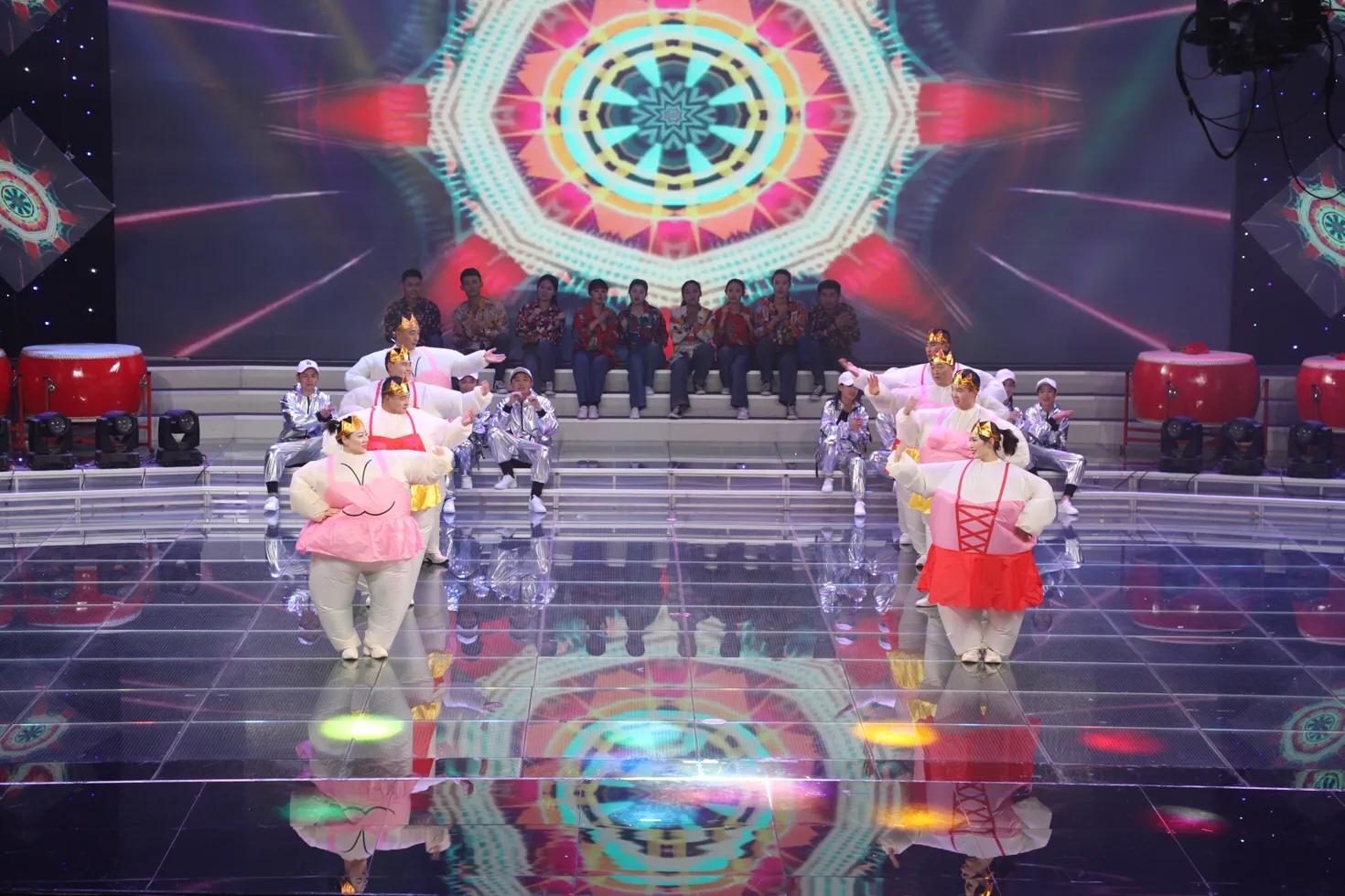 润华集团春晚盛典,润峰集团现状