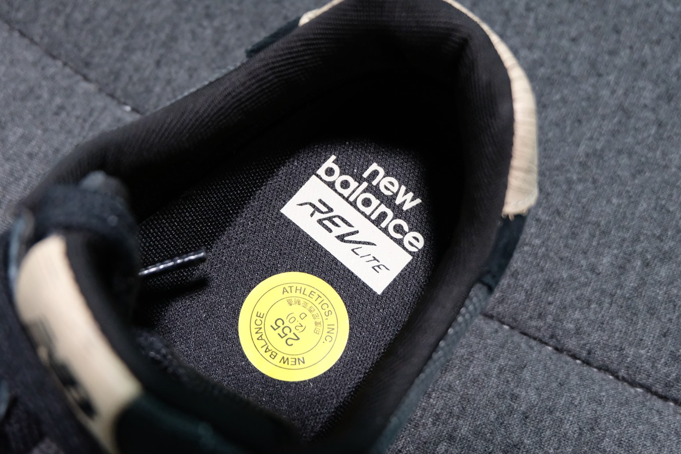 newbalance鞋男款推荐,newbalance运动鞋990v3