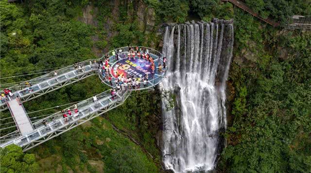 广东天子山瀑布旅游景点,广东瀑布景点有哪些