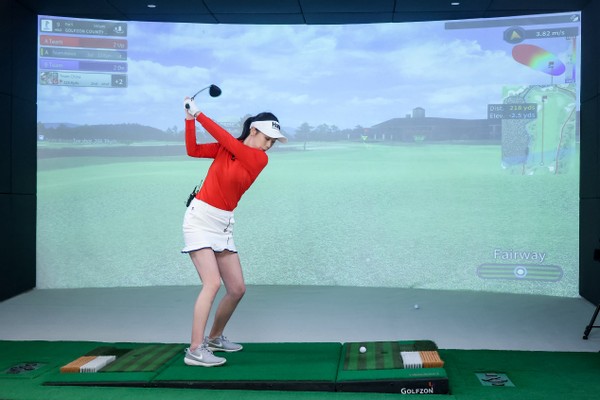 GOLFZONPARK中*旗国**舰店盛大开业，隋响出任品牌大使