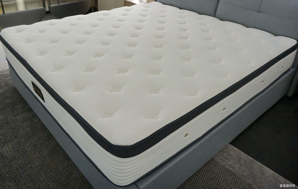 芝华仕5星的床垫靠谱吗,芝华仕5星床垫气味大