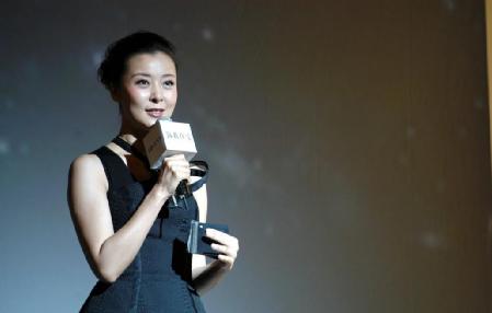 被医生告知活不过五十岁,被医生判定终身无法站立