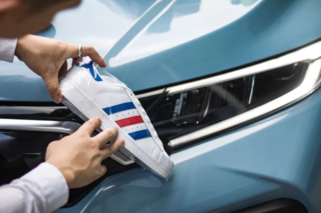 潮鞋与机车,潮鞋和跑车