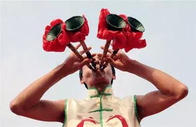 唢呐的演奏技巧,唢呐演奏的技巧和方法