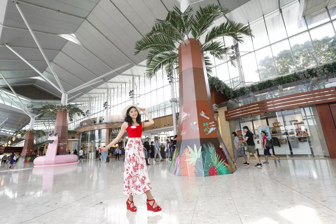 清凉一夏,让你痛快地在东荟城名店仓展开一场型格的购物狂欢之旅