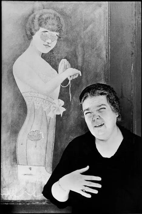 布列松摄影艺术书,布列松经典摄影作品解读