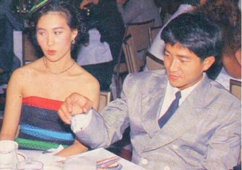 璁告檵浜ㄧ壍鎵嬫潕鍢夋閫佸埆璧岀帇,璁告檵浜ㄦ潕鍢夋缁撳璧岀帇鍥炲簲