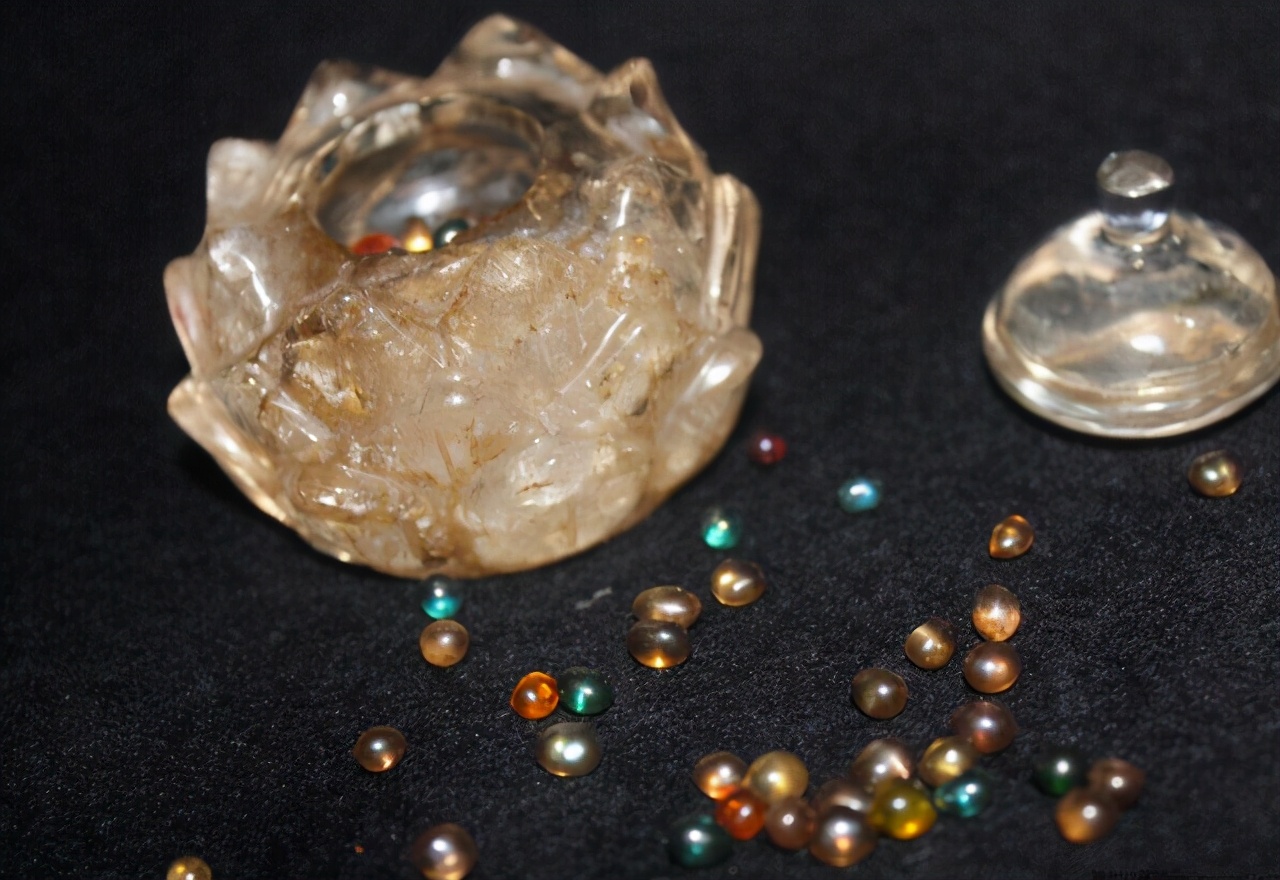 舍利子的科学解释,舍利子用科学角度看是什么东西