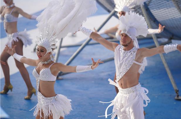 深圳欢乐谷夜85场能玩啥,欢乐谷全天深圳门票