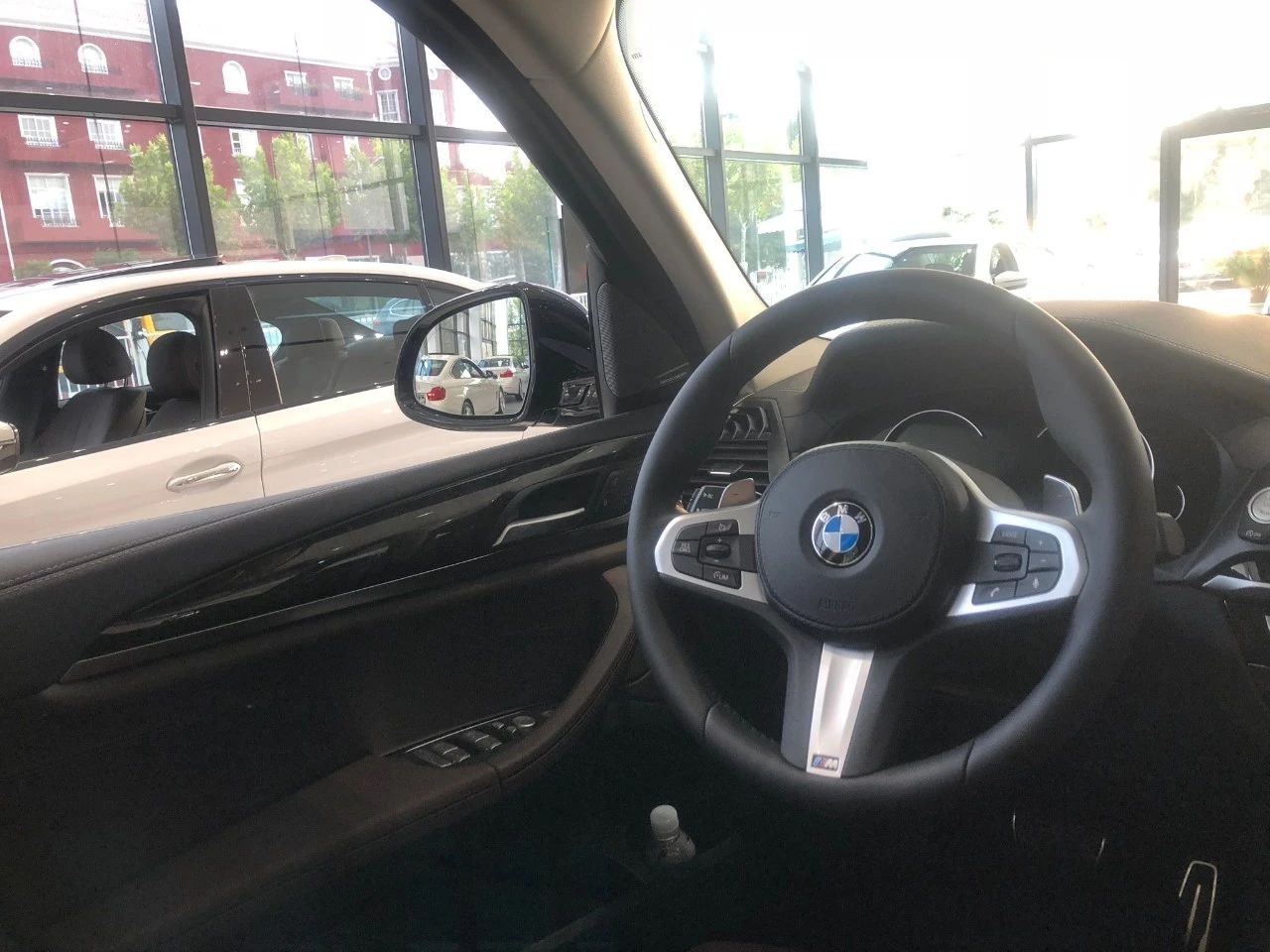 国产宝马x3落地多少钱,国产宝马x3现在值得购买吗