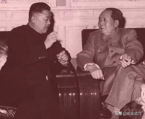 *德朱**位列元帅之首，可授衔证书却不是001号，001号究竟给了谁？