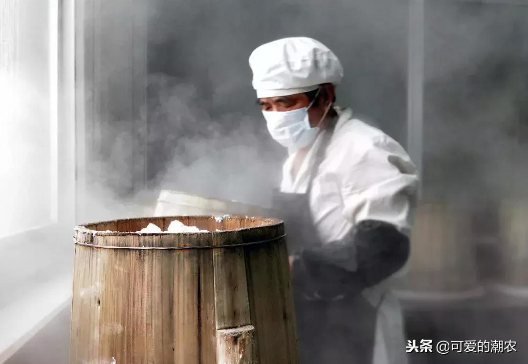 不懂文人墨客的匠心，不明白什么情怀，20年来他专心做一件事