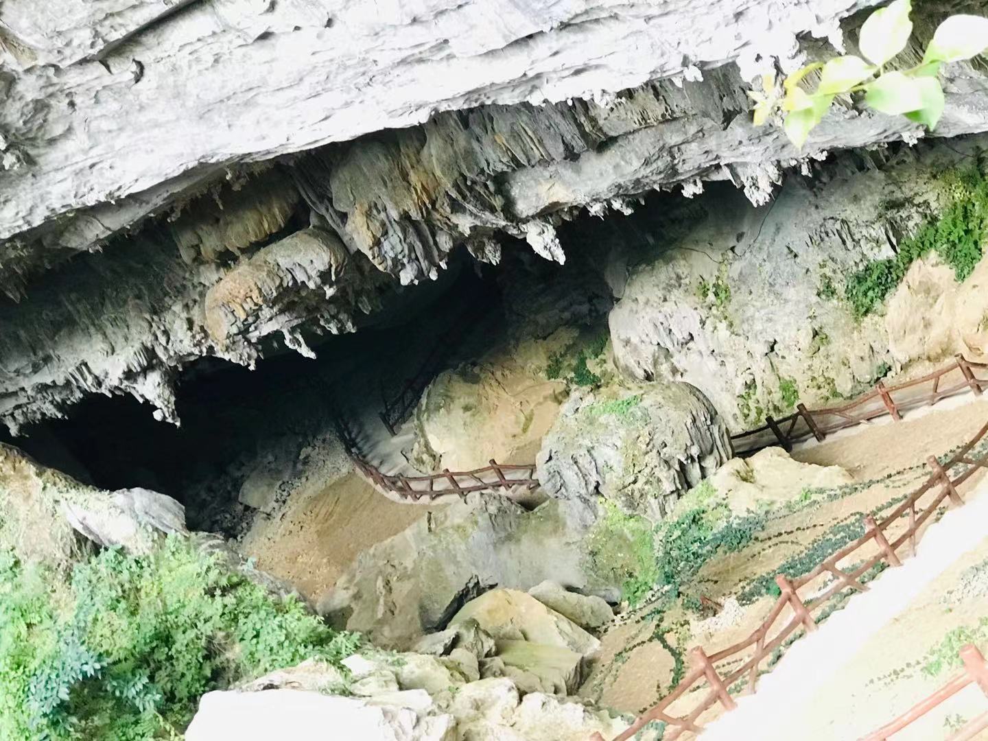百色浩坤村猪笼洞真实视频,安心游广西